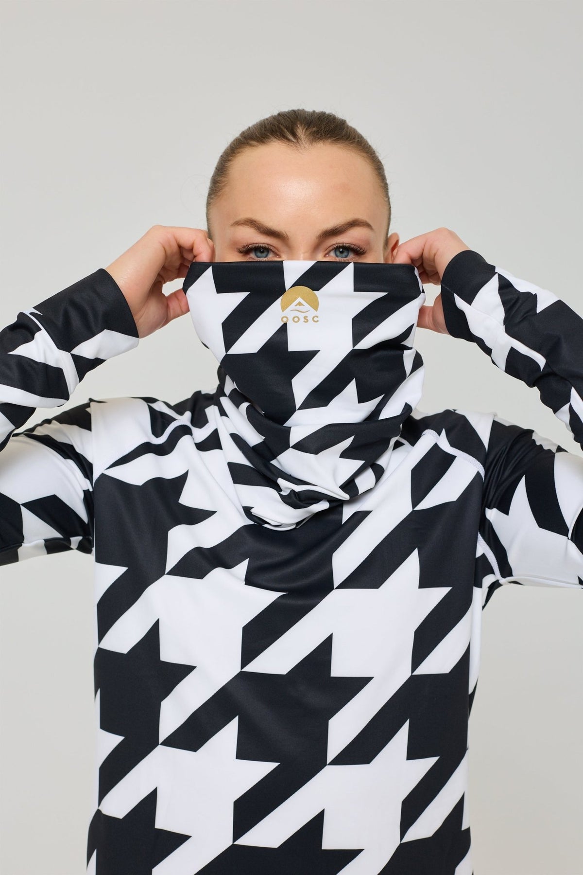 Black & White Houndstooth Neck Warmer - OOSC Clothing - USA