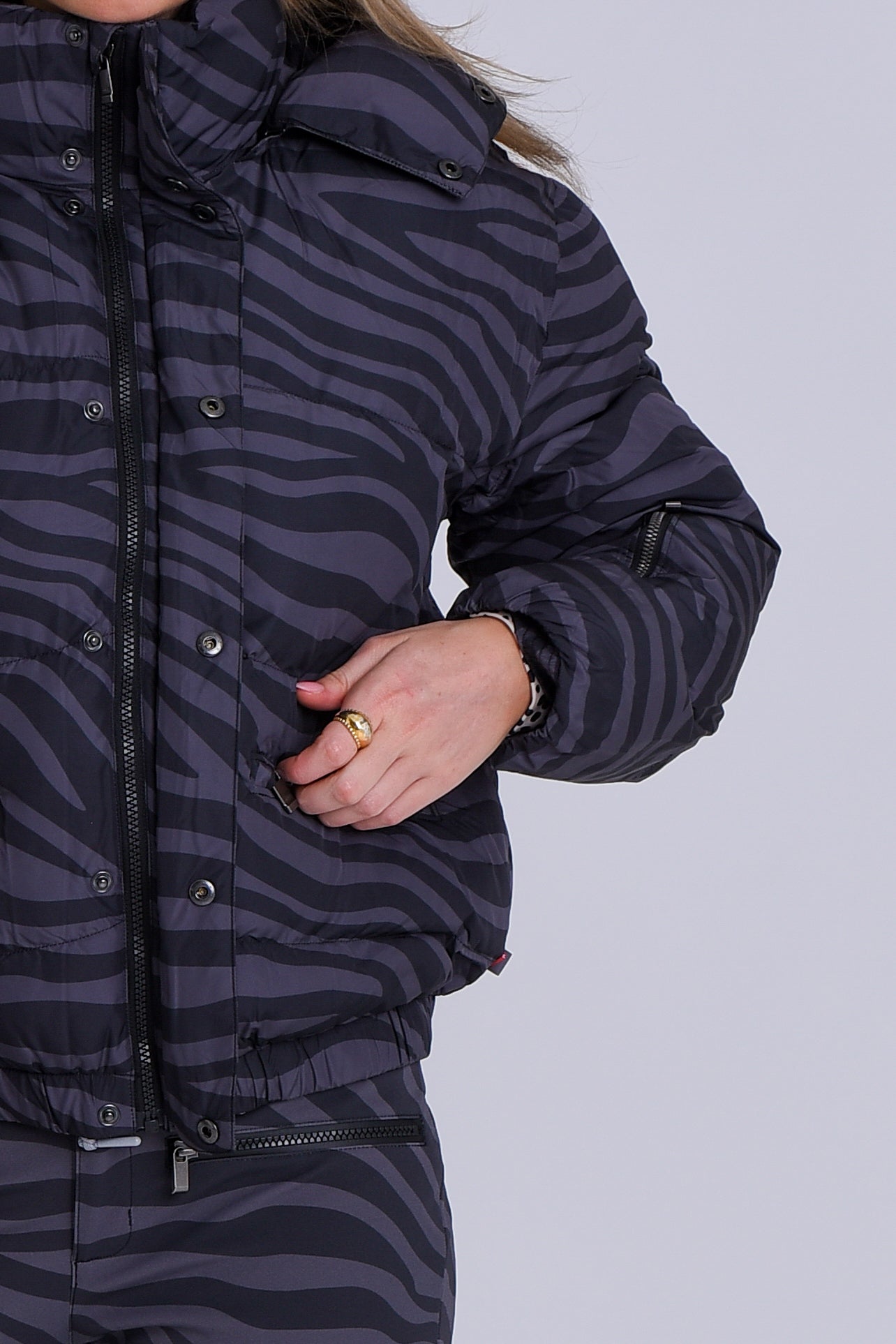 Chic Puffer Jacket - Black Tiger - OOSC Clothing - USA
