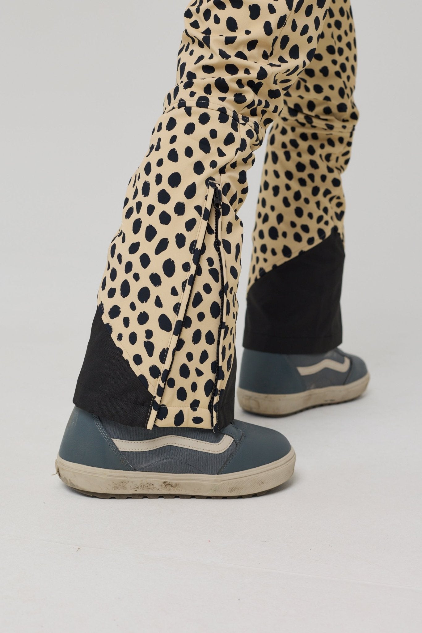 Chic Ski Suit - Cheetah - OOSC Clothing - USA