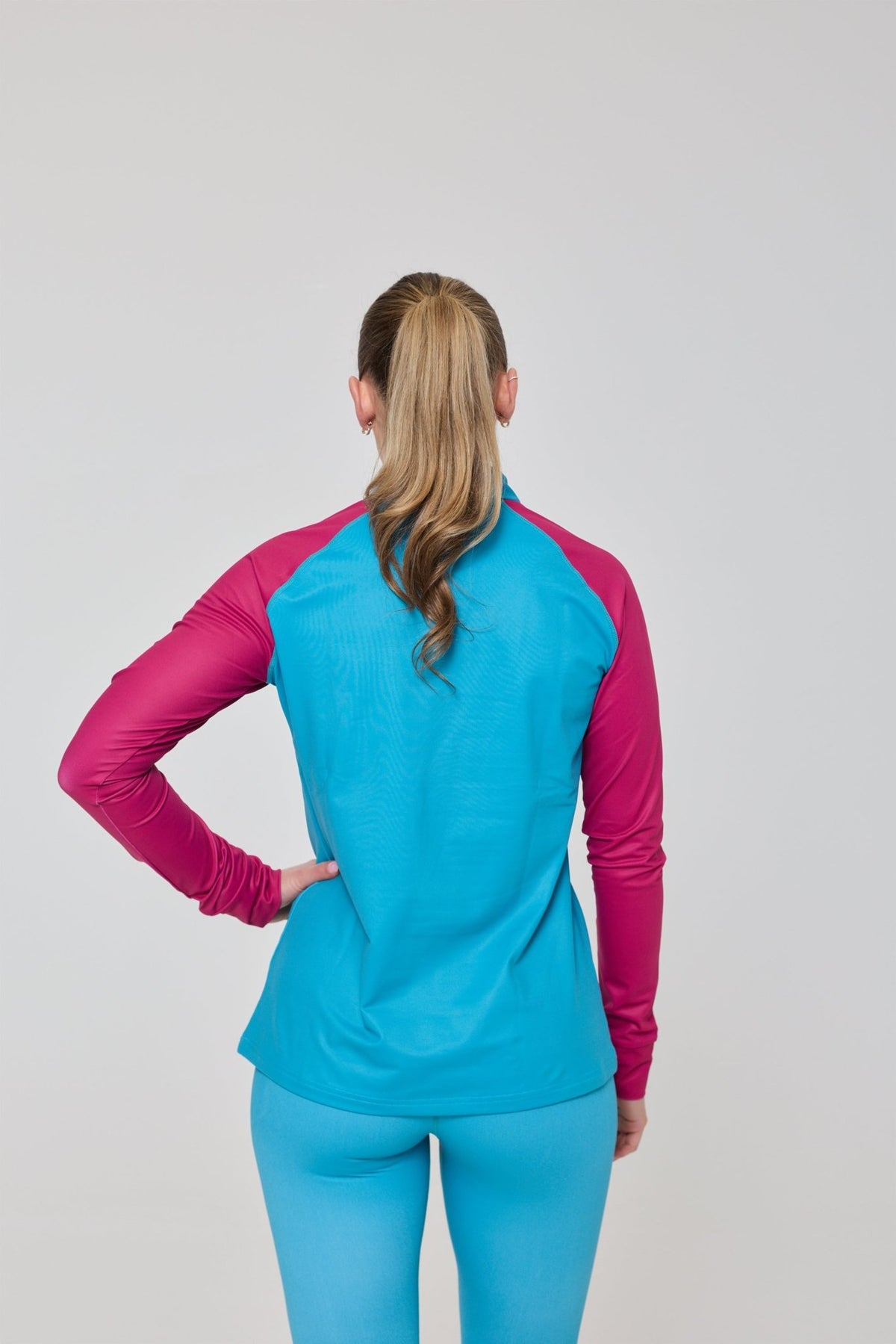 Exodus Women's Baselayer Top - OOSC Clothing - USA
