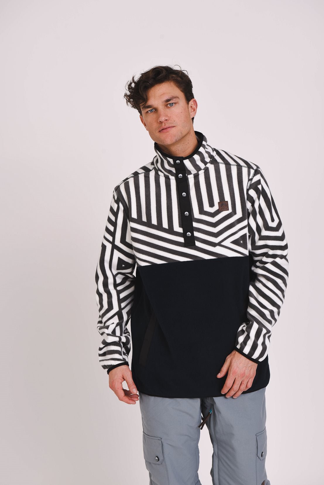 Fall Line Fleece Black - Men's - OOSC Clothing - USA