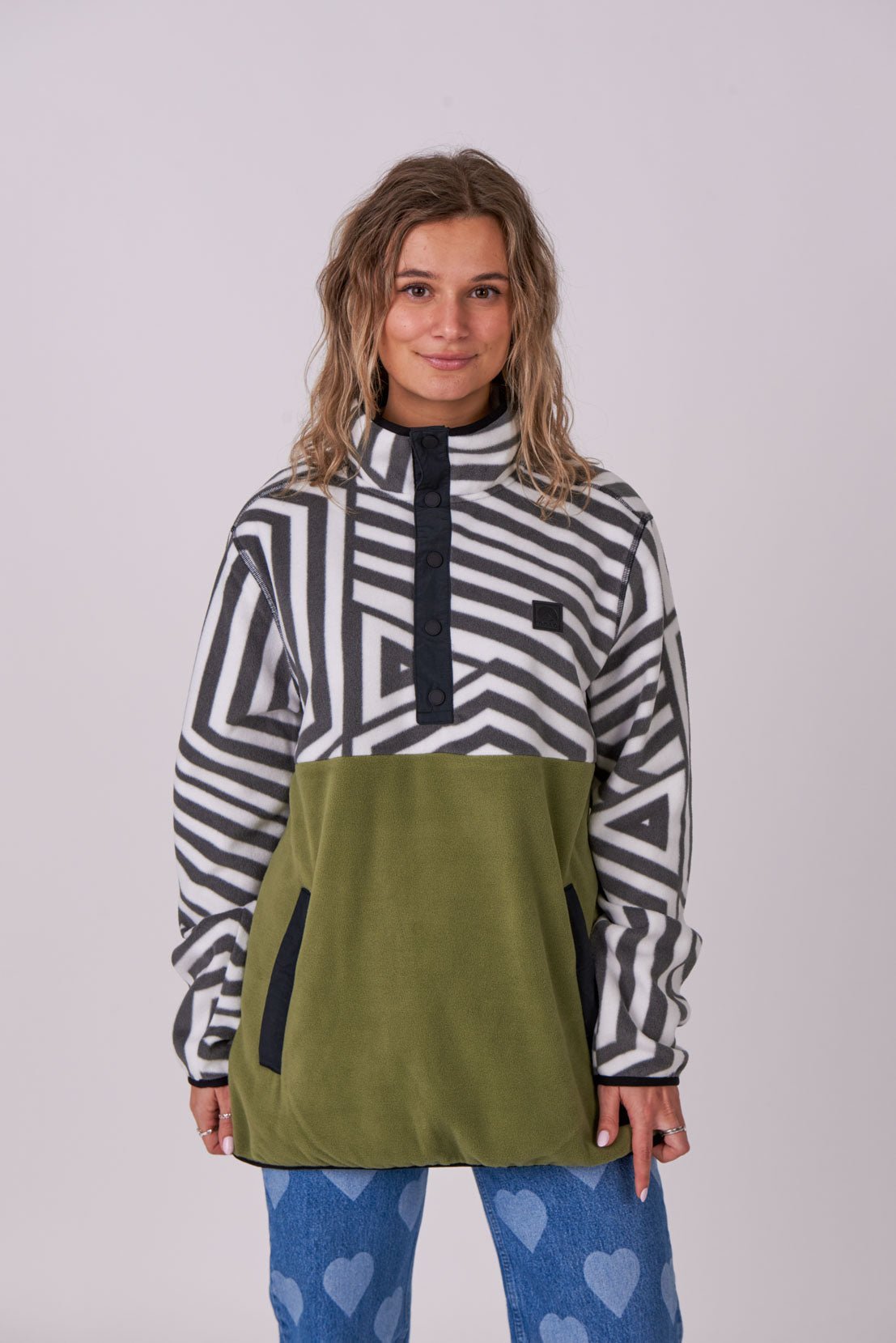Fall Line Fleece Khaki - Women's - OOSC Clothing - USA
