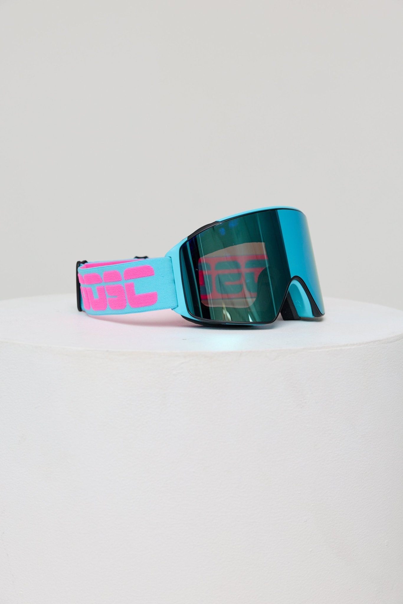 ski goggles neon USA - OOSC Vizion Ski & Snowboard Goggles - Neon Blue and Pink - Outdoor Apparel - OOSC