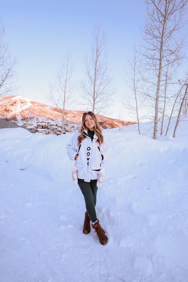 Sherpa Fleece Jacket White / Black - Women's - OOSC Clothing - USA