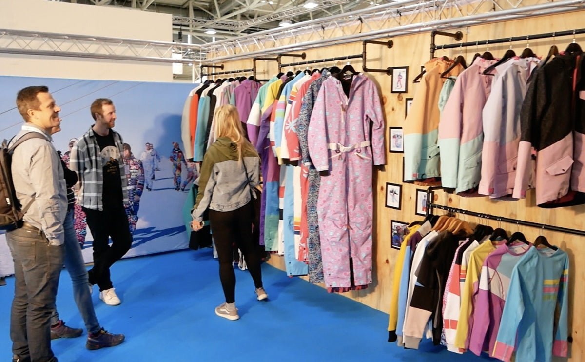 Fast Fashion vs. Slow Fashion - OOSC Clothing - USA