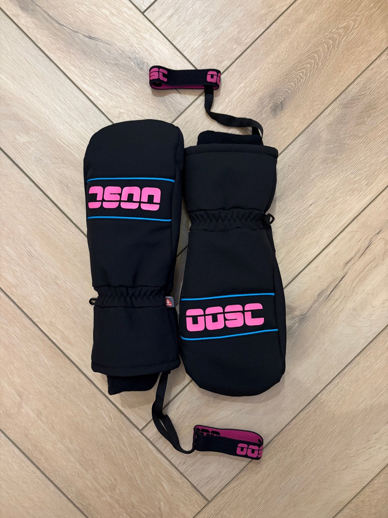 1987 PrimaLoft® V2 Ski & Snowboard Mitt - Black - OOSC Clothing - USA