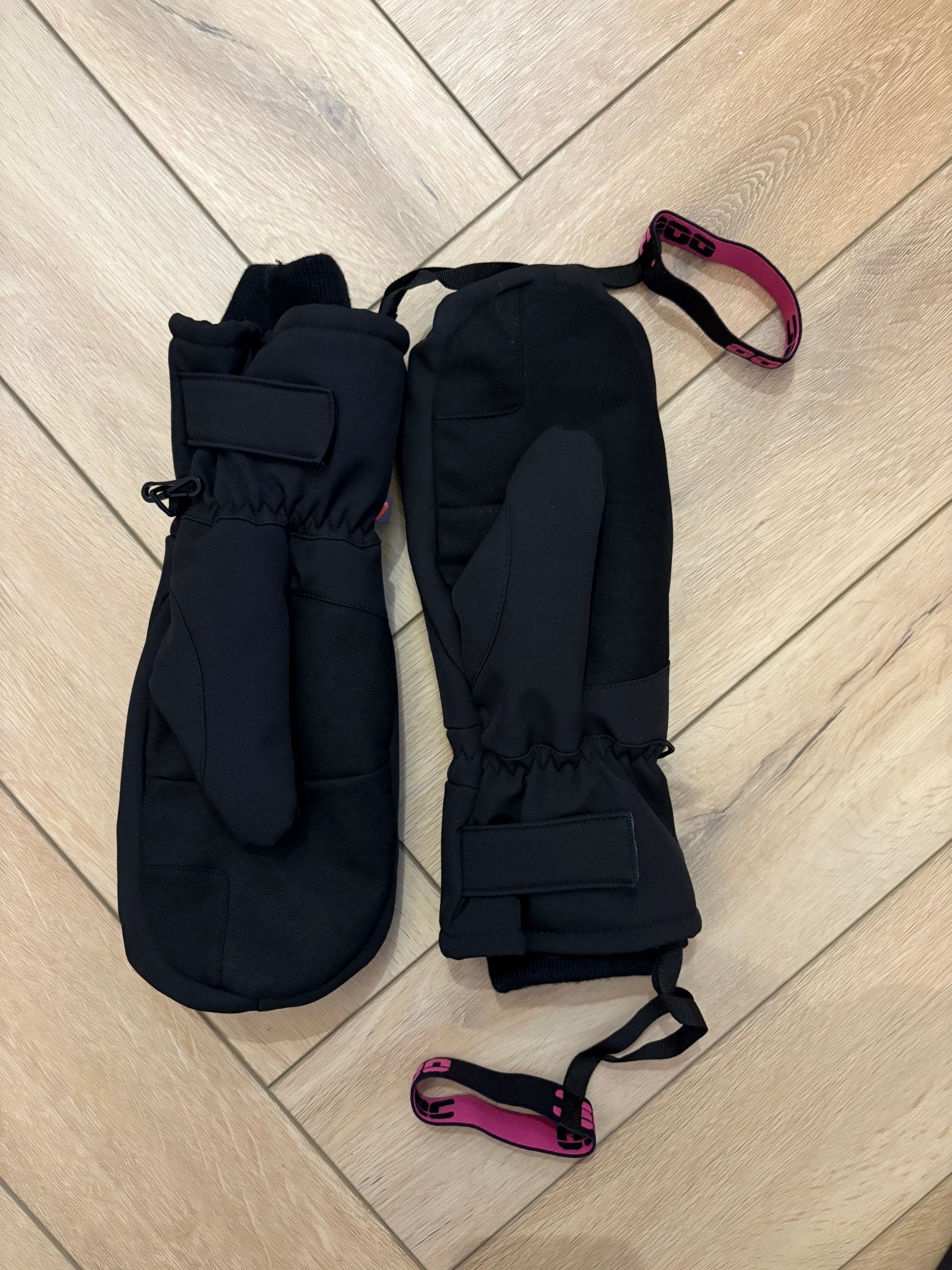 1987 PrimaLoft® V2 Ski & Snowboard Mitt - Black - OOSC Clothing - USA