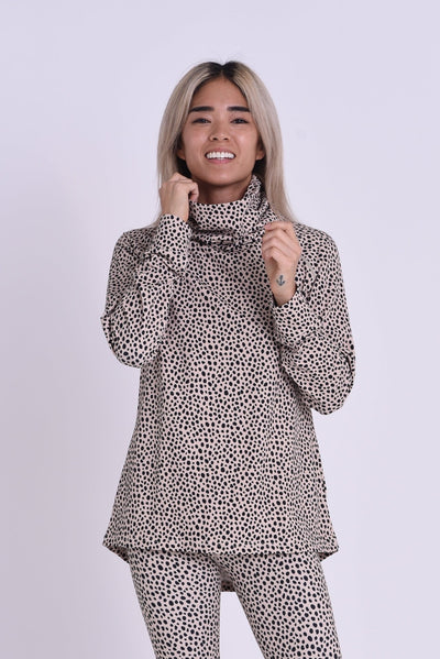 Cheetah Womens Baselayer Legging - OOSC Clothing - USA