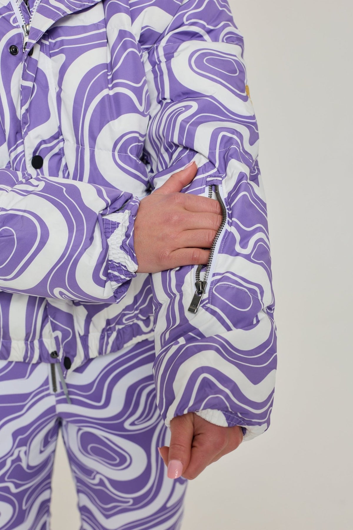 Chic Puffer Jacket - Amethyst Wave - OOSC Clothing - USA