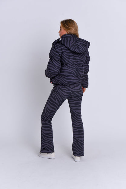 Chic Puffer Jacket - Black Tiger - OOSC Clothing - USA