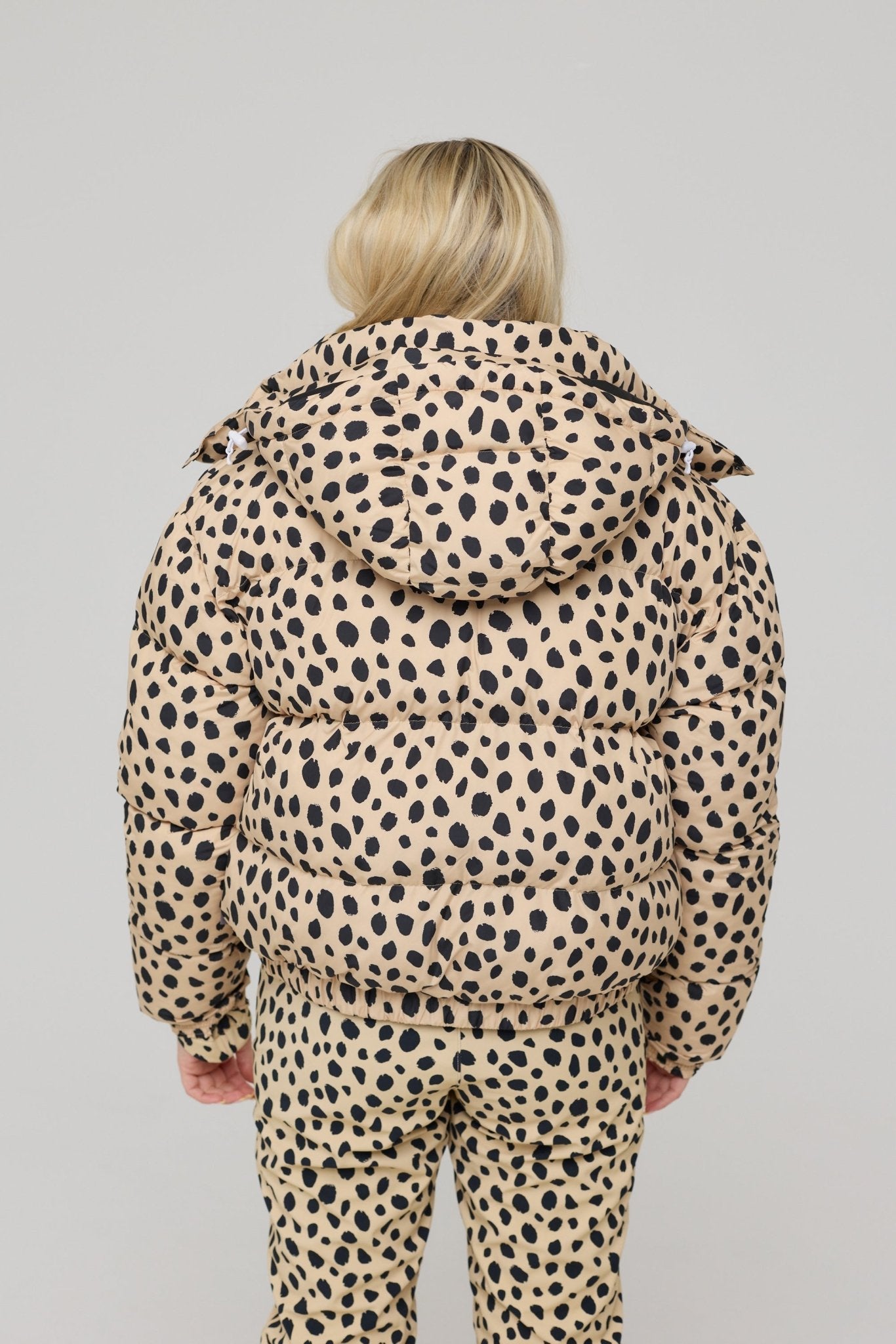 Chic Puffer Jacket - Cheetah - OOSC Clothing - USA