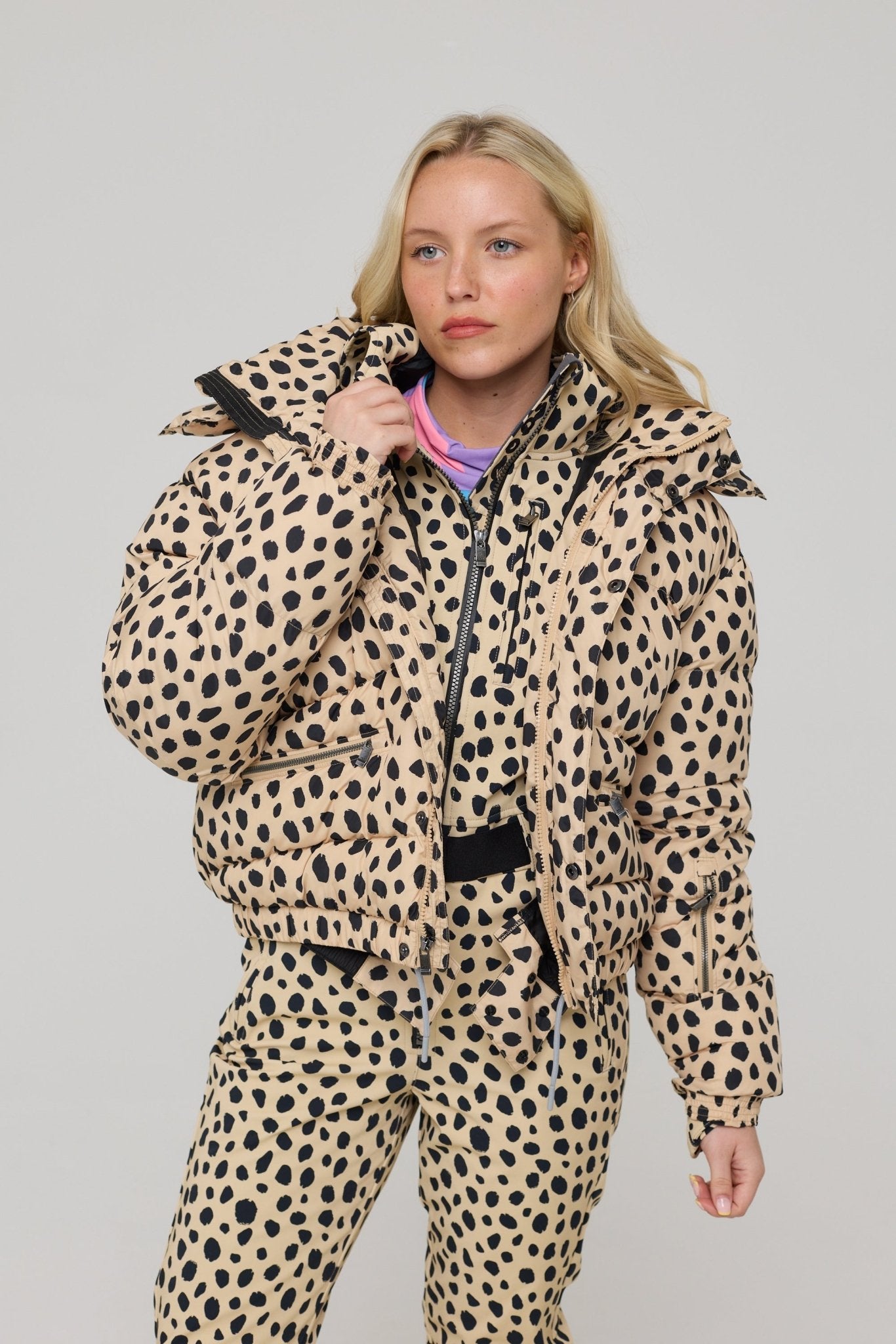 Chic Puffer Jacket - Cheetah - OOSC Clothing - USA