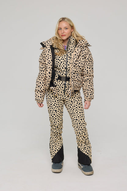 Chic Puffer Jacket - Cheetah - OOSC Clothing - USA