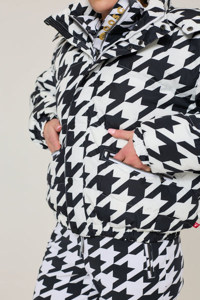 Chic Puffer Jacket - Monochrome Muse - OOSC Clothing - USA