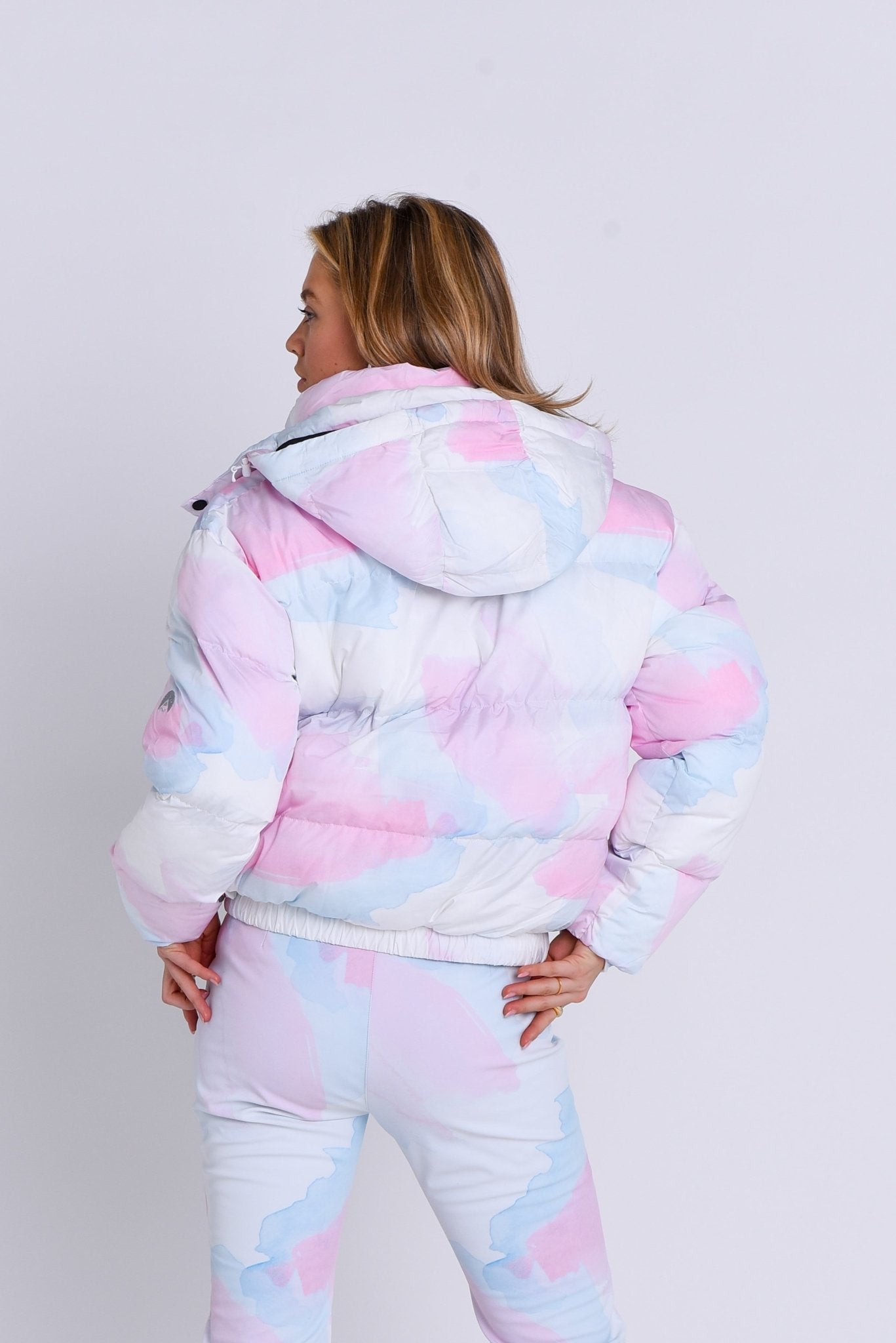 Chic Puffer Jacket - Watercolour - OOSC Clothing - USA