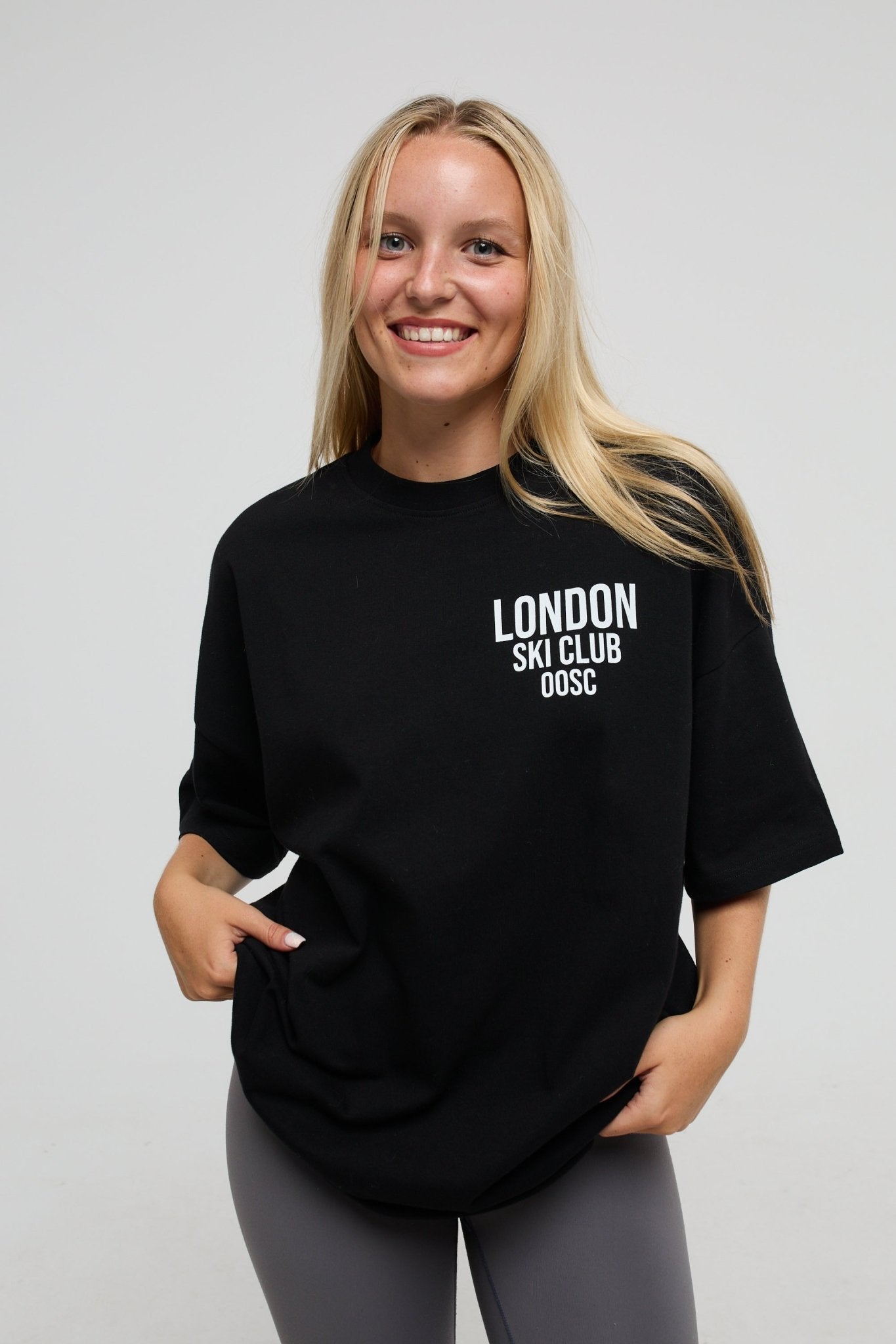 London Ski Club Oversize T-Shirt - Black - OOSC Clothing - USA