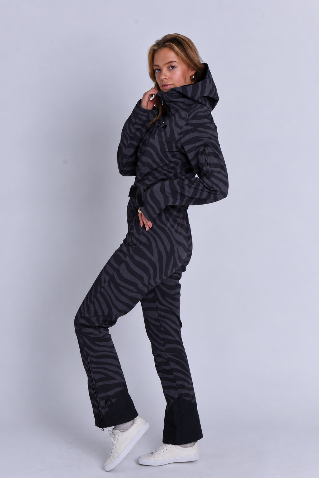 Chic Ski Suit - Black Tiger