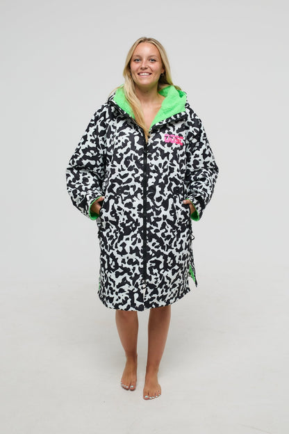 Penfold Recycled Sherpa Lined Changing Robe - Women's - OOSC Clothing - USA