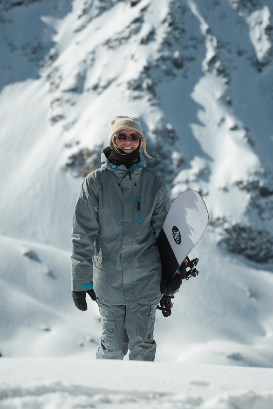 kirnusino Ski Jackets for Women Snow Coat for Women Windbreaker Waterproof  Zipper Jacket Windproof Snow Coat Warm Winter-Black-XS : :  Clothing, Shoes & Accessories